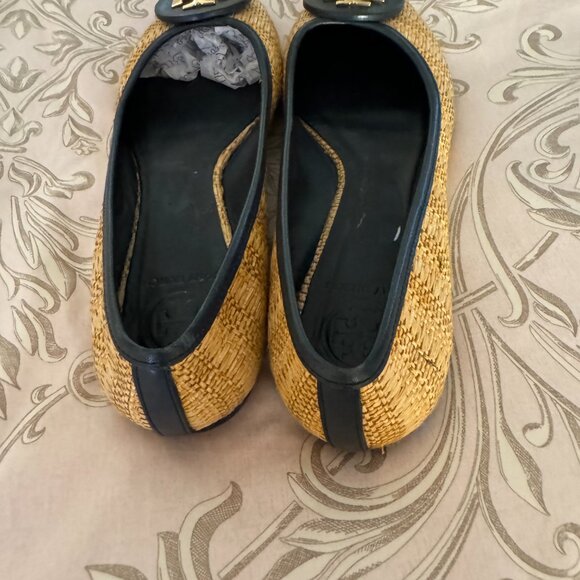 Tory Burch wicker flats with leather trim - Picture 5 of 5